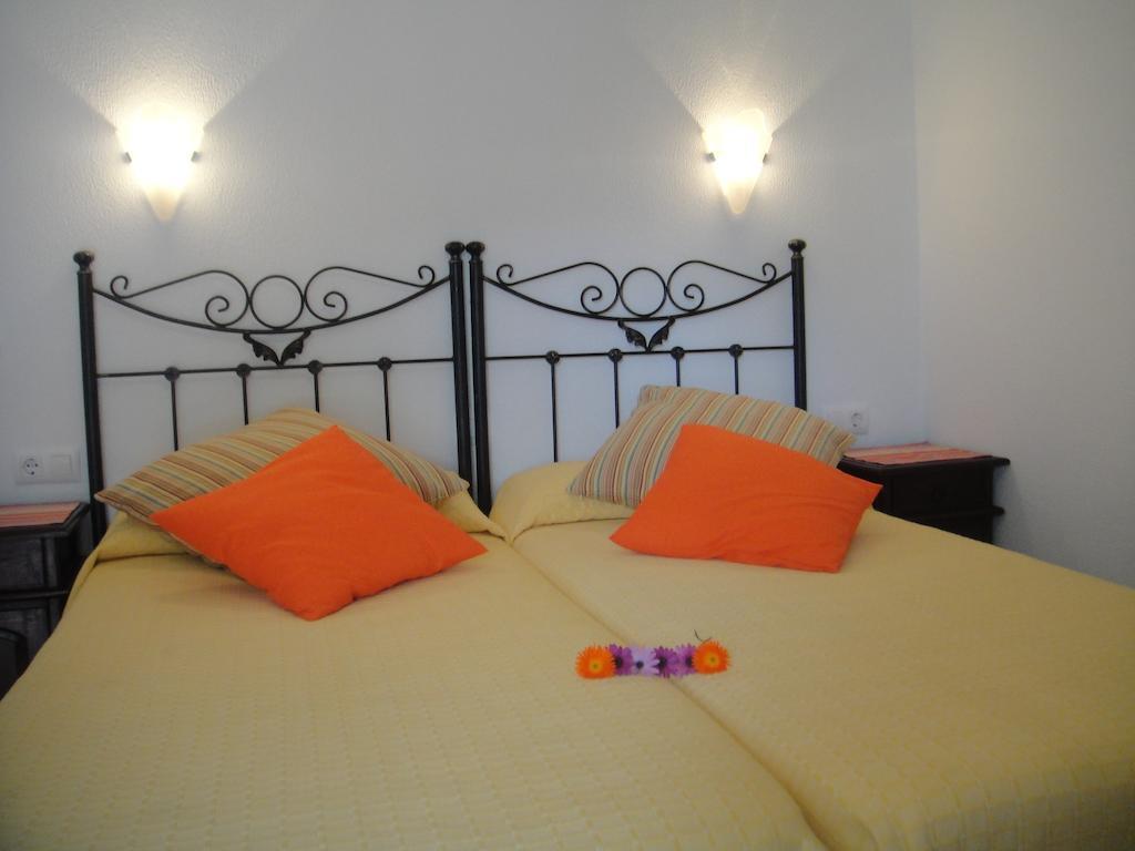 Casa La Felicidad Hotel Chiclana de la Frontera Ruang foto